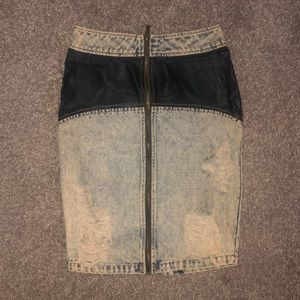 Distressed denim accented skirt